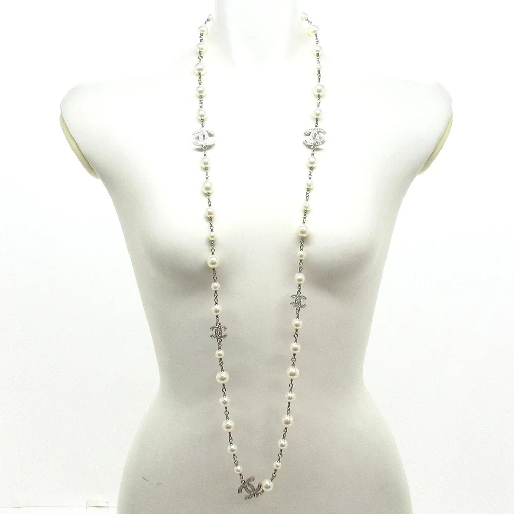 CHANEL coco necklace